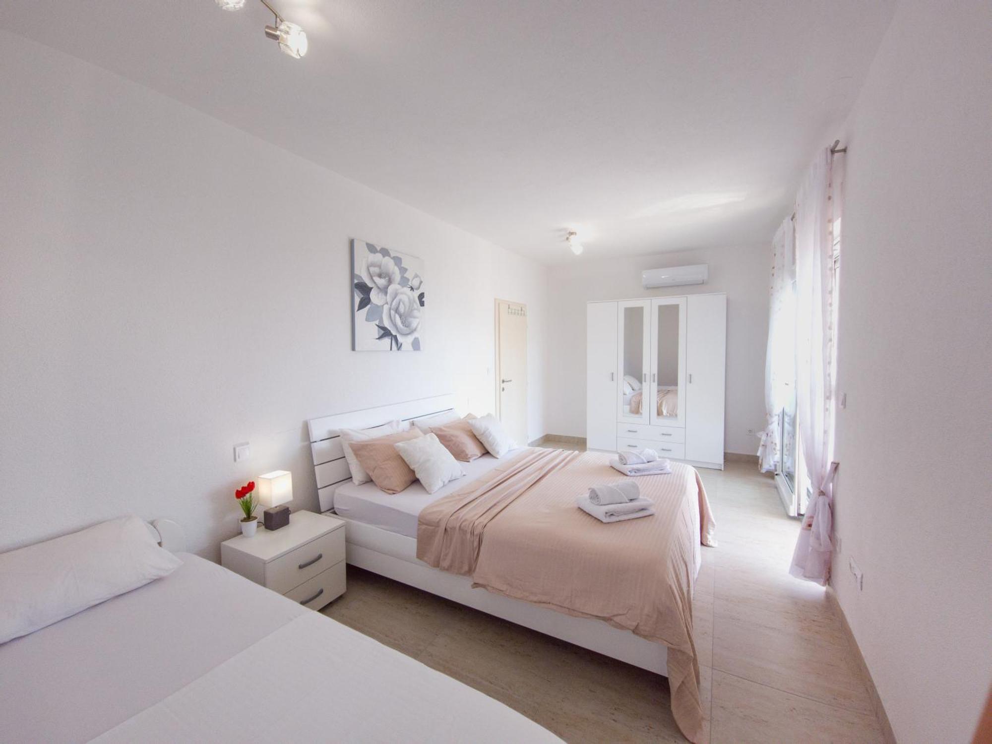 Modern Villa With Jacuzzi, Beautiful Sea View, Near Split! Villa 36A 珀德垂那 外观 照片